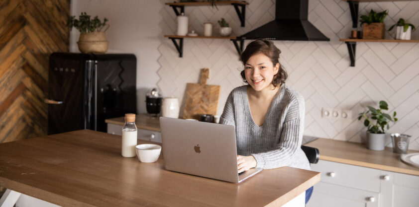 How Freelancers Can Find Potential Clients and Money in Their Email Inbox