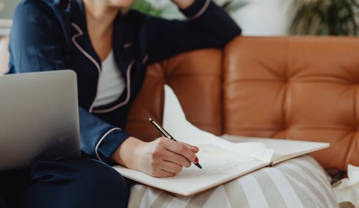 Do This 1 Thing at Night to Improve Your Freelance Writing Business